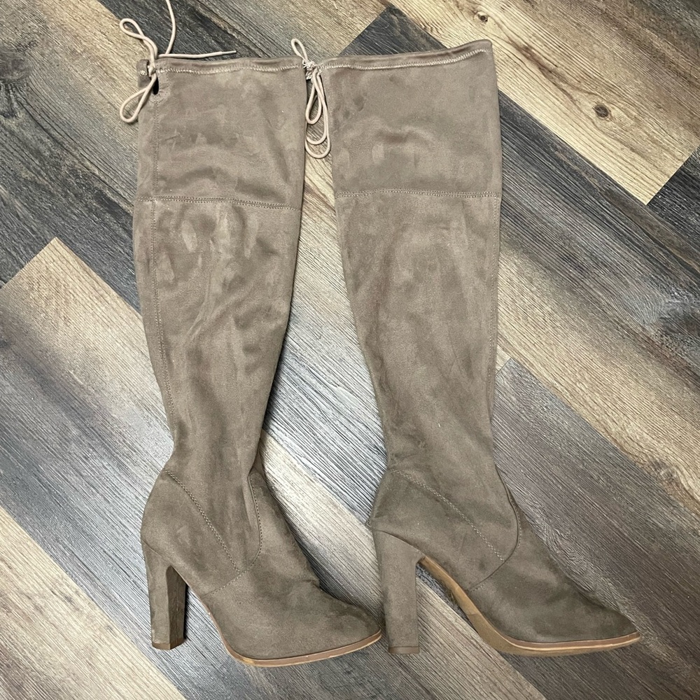 Elegant Tan Over-the-Knee Boots